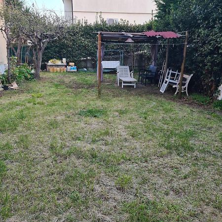 Accogliente Trilocale Al Mare Appartement Porto San Giorgio Buitenkant foto